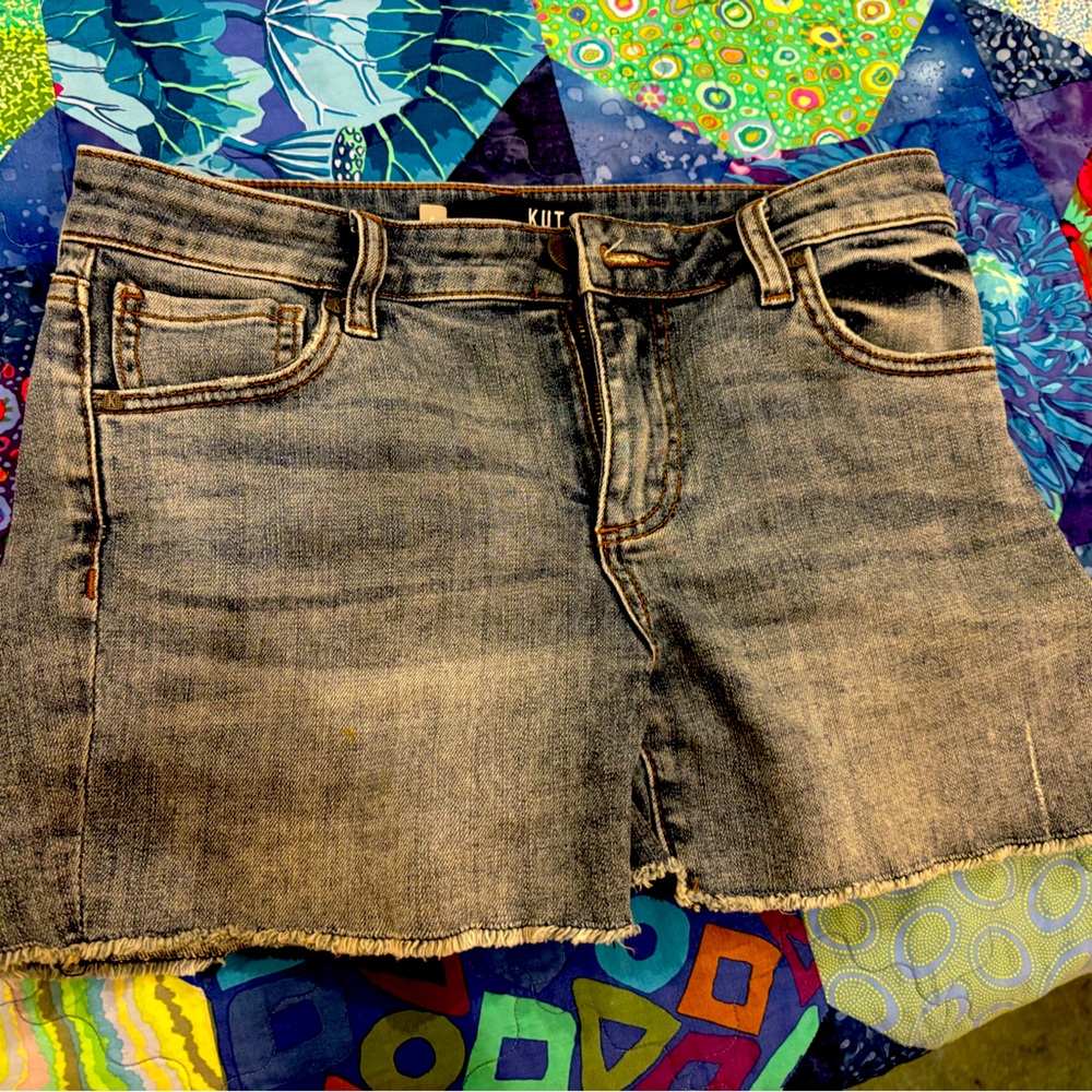 Kut from the Kloth Gidget Denim Shorts